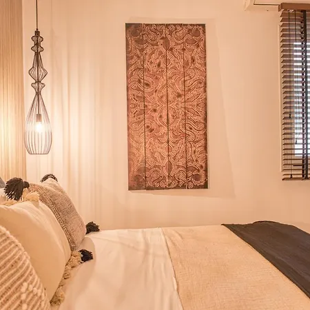 Hotel Ela Boutique & 4*