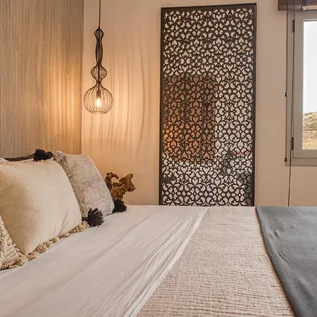 Ela Boutique & 4* Elia (Mykonos)