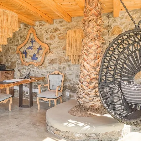 Ela Boutique & Hotel